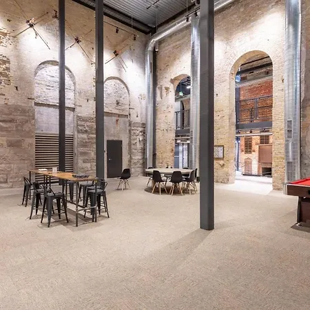 Chic Apartment With Parking And Gym